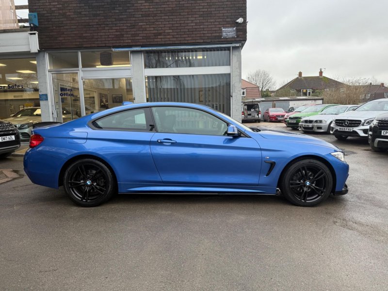 BMW 4 SERIES