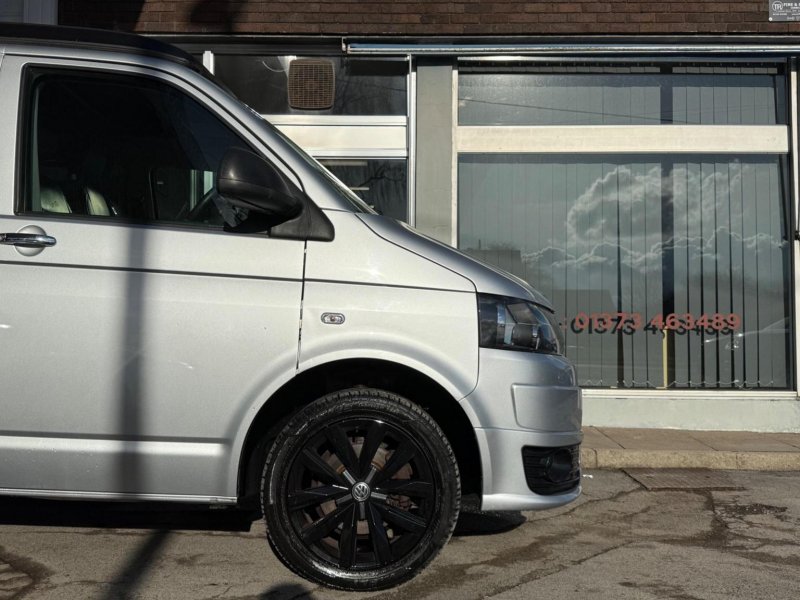 VOLKSWAGEN TRANSPORTER