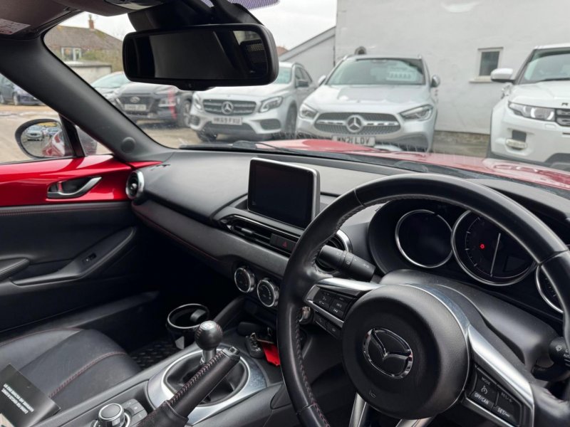 MAZDA MX-5