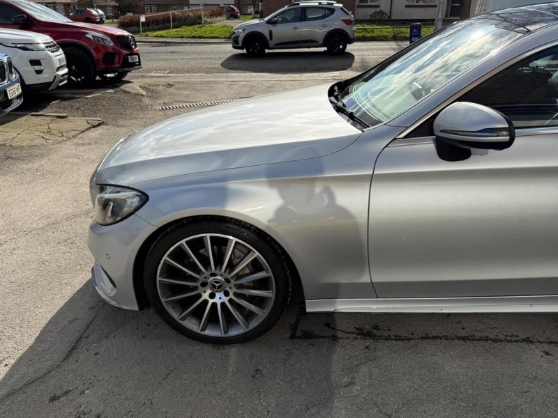 MERCEDES-BENZ C CLASS