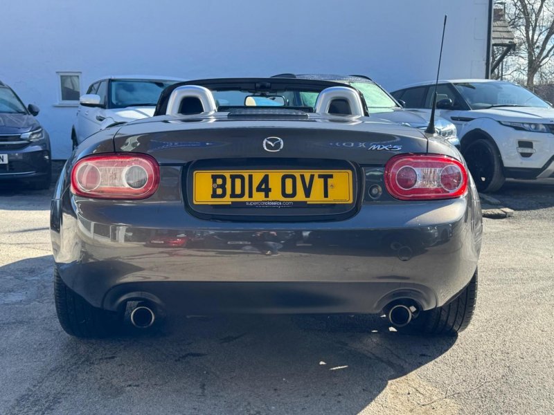MAZDA MX-5