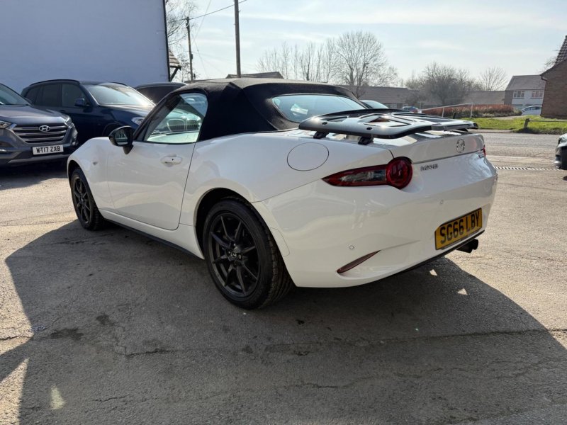 MAZDA MX-5