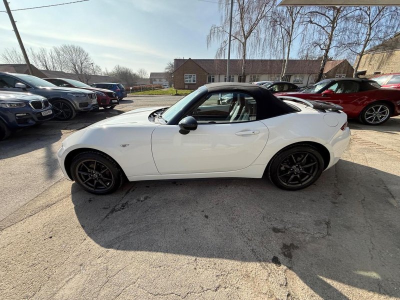 MAZDA MX-5