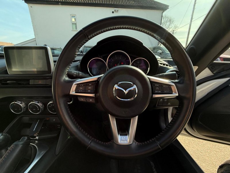 MAZDA MX-5
