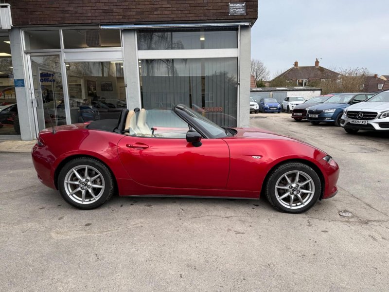 MAZDA MX-5