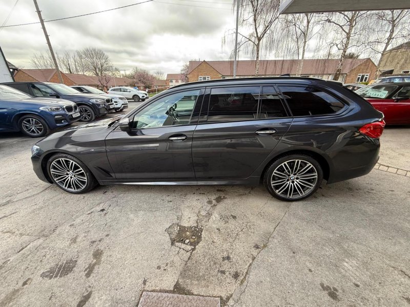 BMW 5 SERIES