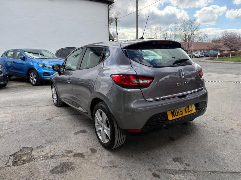 RENAULT CLIO