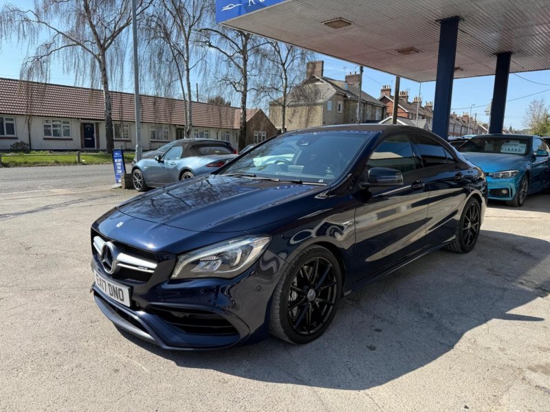 MERCEDES-BENZ CLA