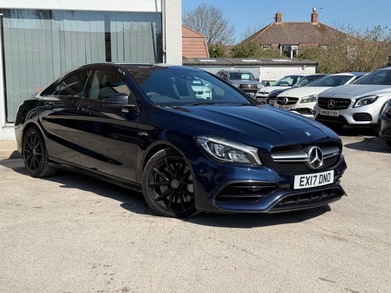 MERCEDES-BENZ CLA