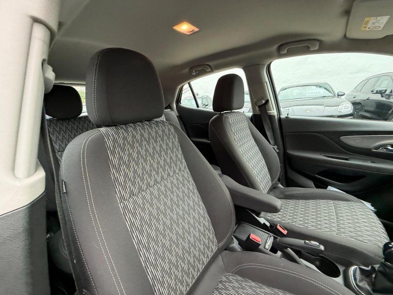 VAUXHALL MOKKA