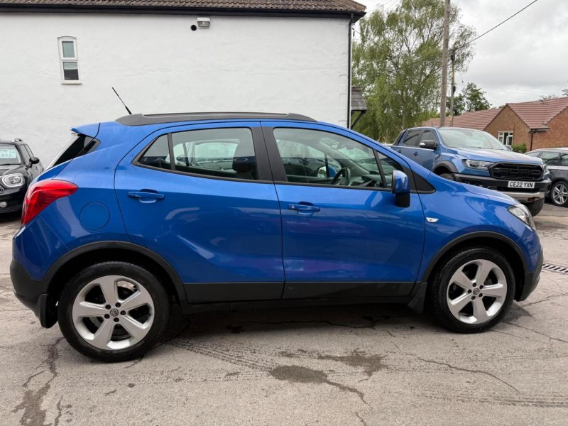 VAUXHALL MOKKA