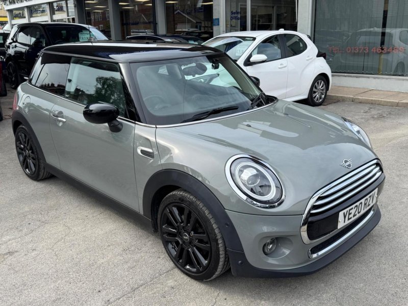 MINI HATCH