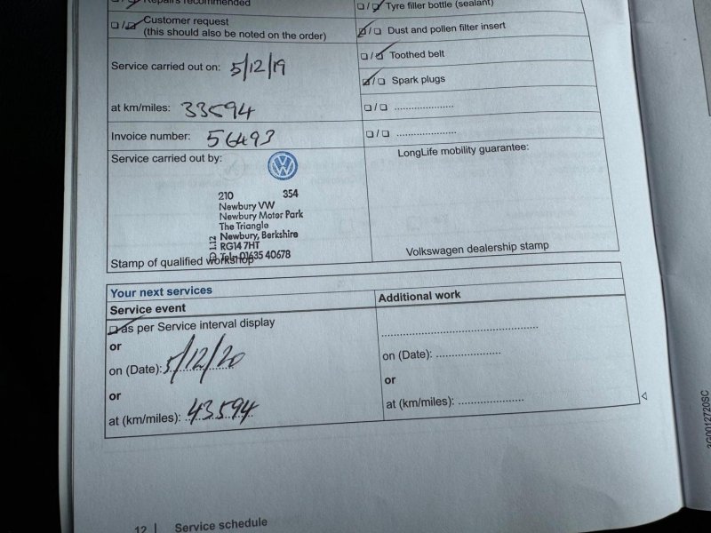 VOLKSWAGEN GOLF