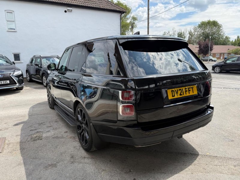 LAND ROVER RANGE ROVER