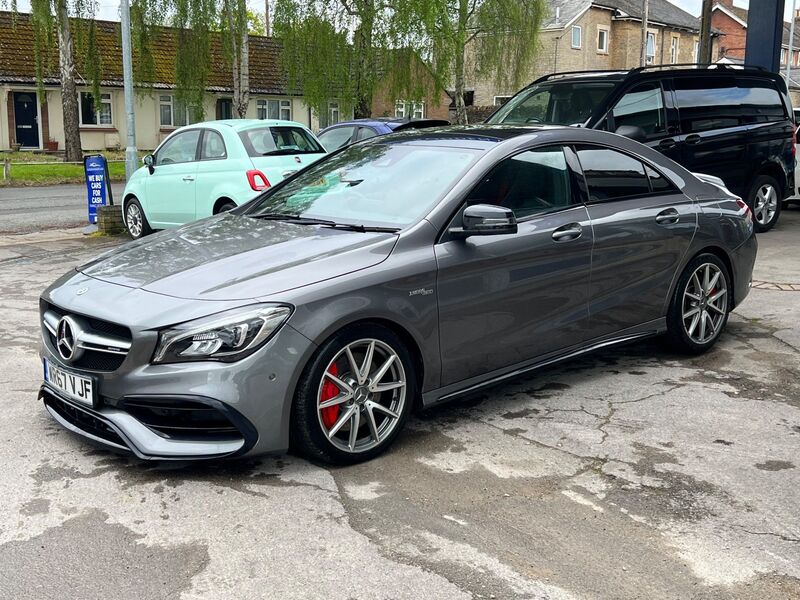 MERCEDES-BENZ CLA