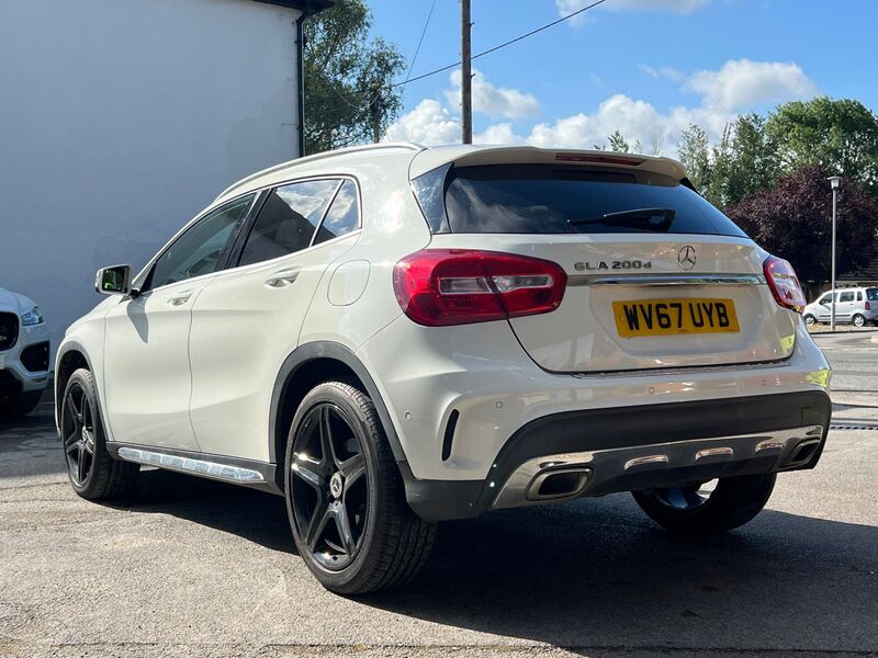 MERCEDES-BENZ GLA CLASS