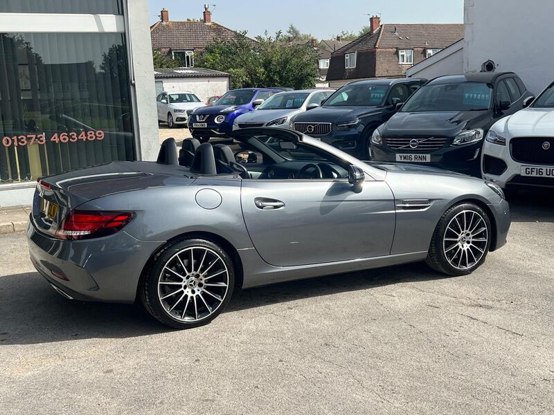 MERCEDES-BENZ SLC