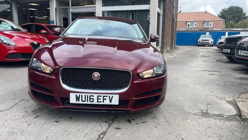 2016 Jaguar XE